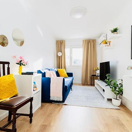 Modern 3 Bedroom Flat In Lissabon Exterior foto