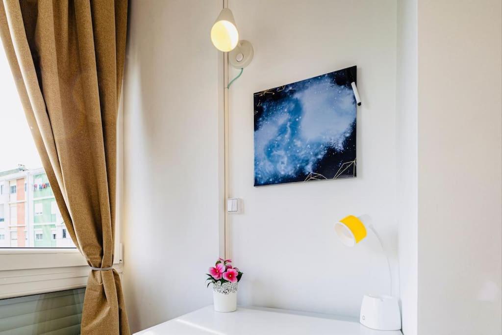 Modern 3 Bedroom Flat In Lissabon Exterior foto