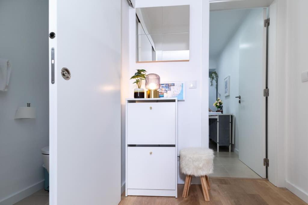 Modern 3 Bedroom Flat In Lissabon Exterior foto