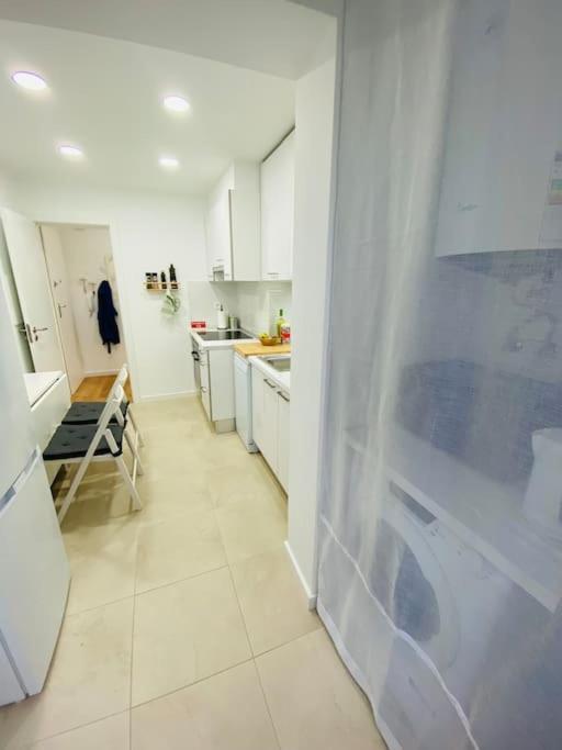 Modern 3 Bedroom Flat In Lissabon Exterior foto